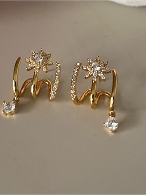 Gold Crystal Star Drop Ear Cuffs -NEW